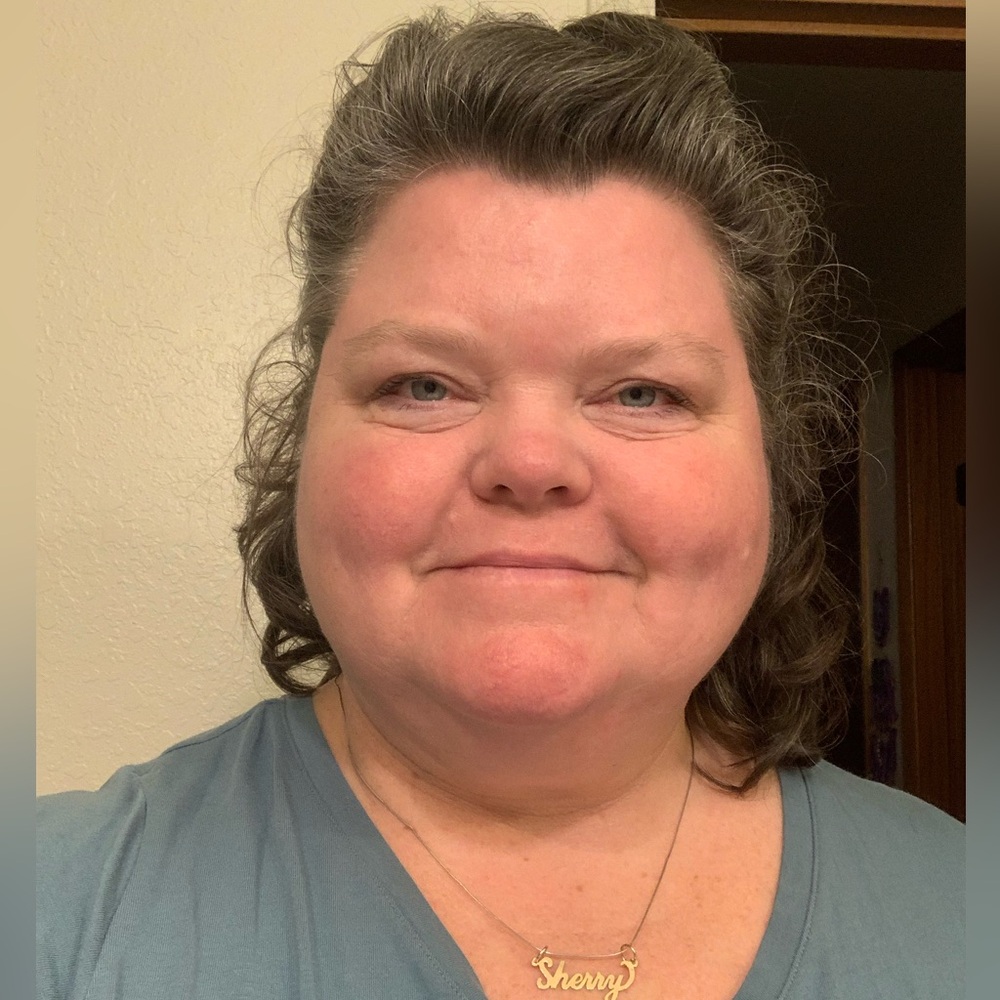 Meet your Posher, Sherry